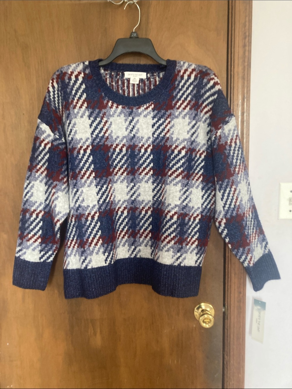 👍Skye’s the Limit sweater plaid printed pattern 2X